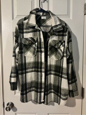 Time and Tru Green and White Plaid Shacket